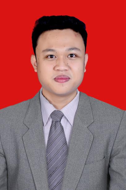 Direktur RSUM Kota Cirebon Direktur Rumah Sakit Umum Muhammadiyah Kota Cirebon